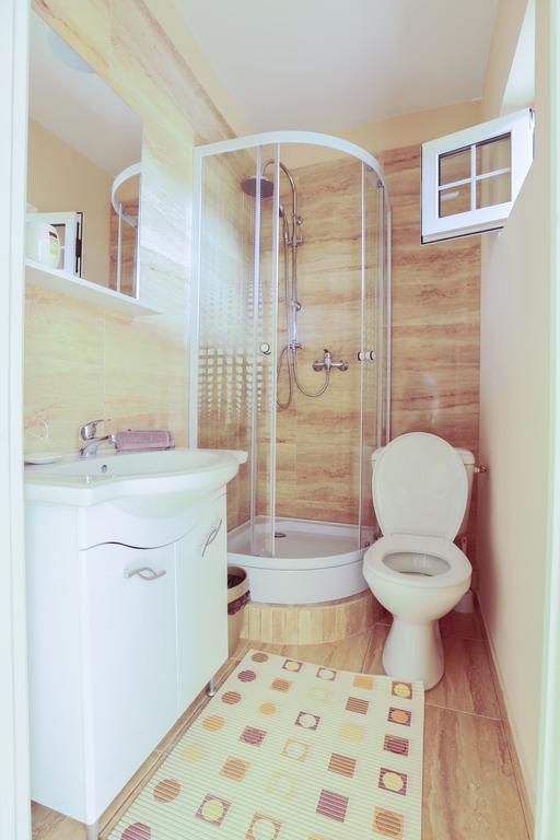 Hotel Casa Iulia Haţeg Zimmer foto